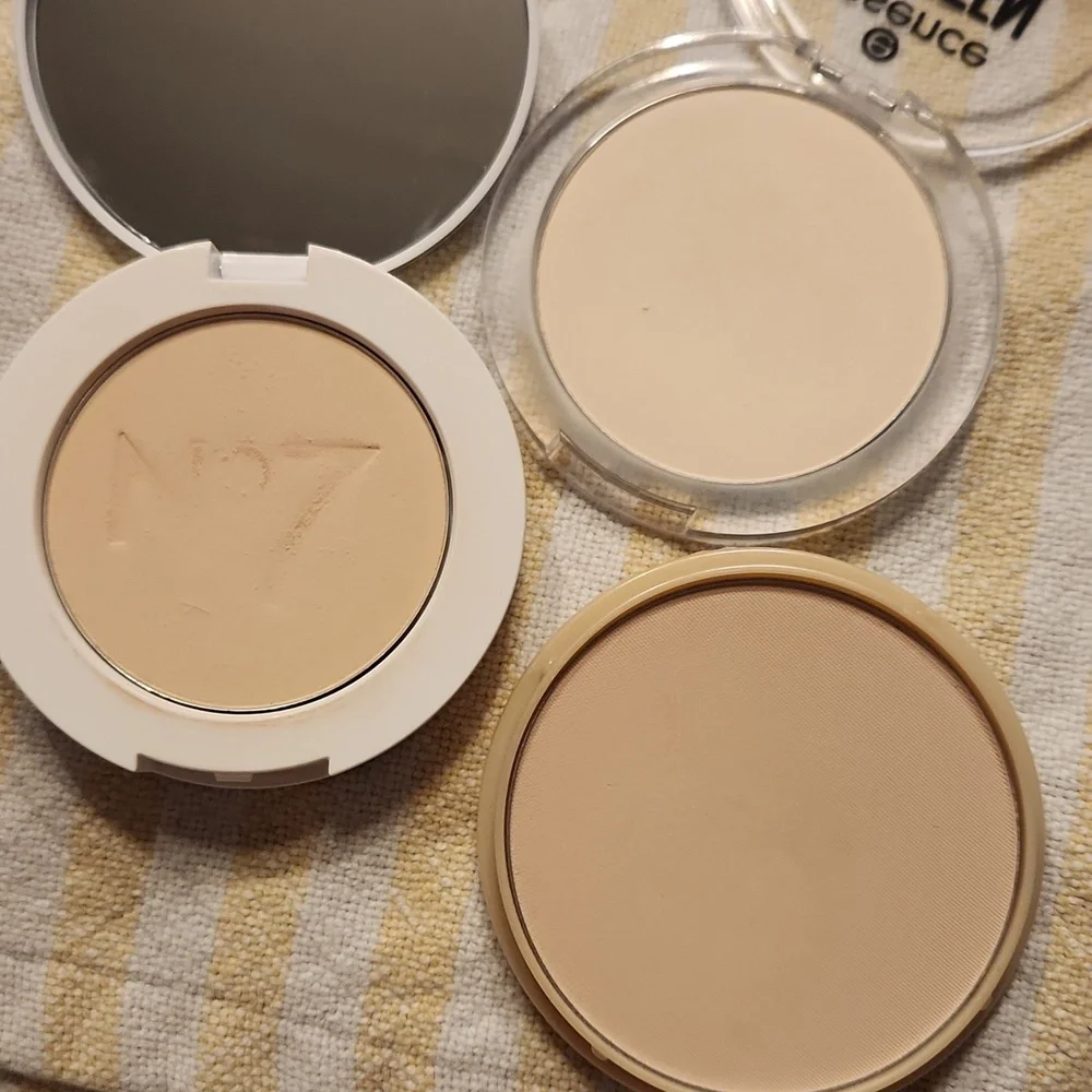 Drugstore Powders ❤️ - Picture 5 of 5